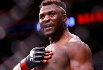 Francis Ngannou chính thức trở lại đấu trường MMA