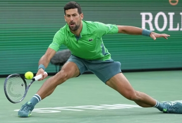 Djokovic tiệm cận kỷ lục của đại kình địch