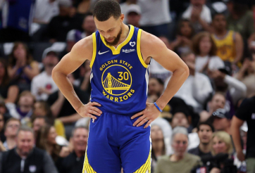 Stephen Curry 'ngậm đắng nuốt cay' khi Warriors bị loại khỏi NBA Playoffs 2024