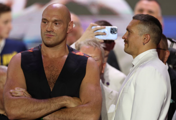 Tyson Fury từ chối nhìn mặt đối thủ trước thềm tranh đai vô địch