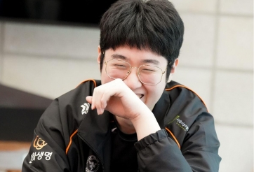 HLE Zeus: 'Sẵn sàng đối đầu với T1'