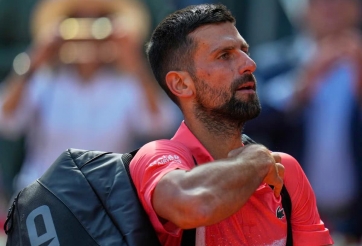 Djokovic đối diện nguy cơ tụt hạng sâu