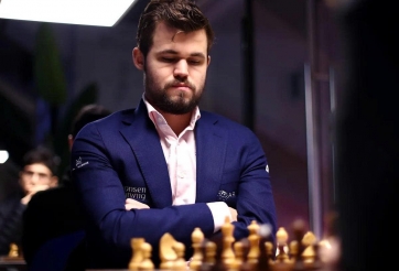 Vua cờ Magnus Carlsen tuyên chiến với Ronaldo