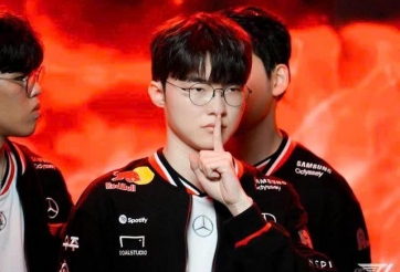 Cả thế giới đổi thay, chỉ mình Faker không rời T1