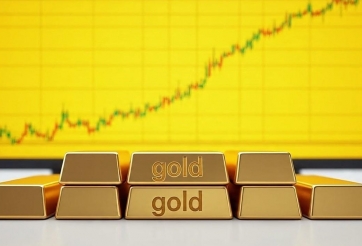 Giá vàng hôm nay tối 4/8: Đà tăng chững lại