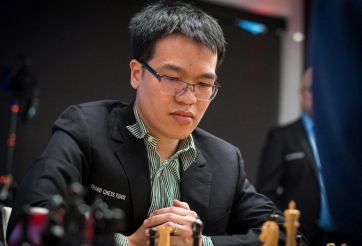 Lê Quang Liêm đấu trí với Vua cờ Gukesh