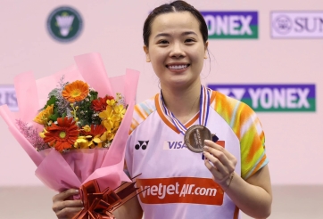 Nguyễn Thùy Linh sát cánh cùng nhà vô địch Olympic tại giải cầu lông đồng đội