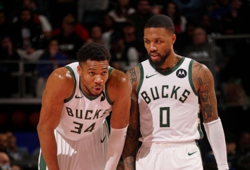 Không đoái hoài đến Giannis Antetokounmpo, Damian Lillard khiến NHM dậy sóng