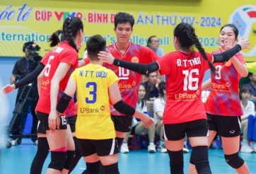 Trang chủ Liên đoàn Bóng chuyền châu Á dùng mĩ từ khi nhắc đến Bích Tuyền