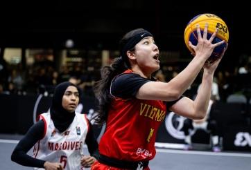 'Trương Twins' tỏa sáng, bóng rổ 3x3 nữ Việt Nam đi tiếp ở giải châu Á