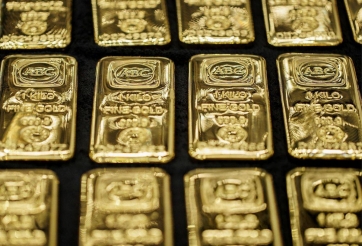 Giá vàng hôm nay tối 26/4: Duy trì ở mức cao