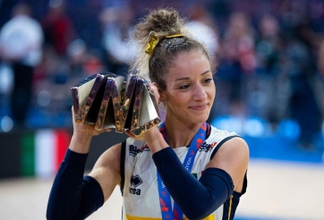 Giành danh hiệu MVP, libero tuyển Ý đi vào lịch sử bóng chuyền nữ VNL