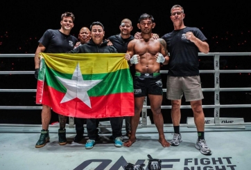 'Mãng xà Miến Điện' Aung La N Sang gia nhập Đại sảnh Danh vọng ONE Championship