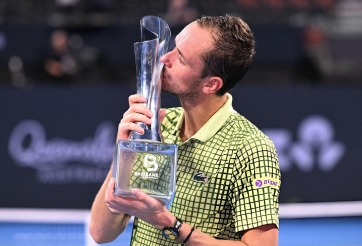 Nối dài kỉ lục 'khó đỡ', Daniil Medvedev thỉnh cầu một điều với ATP