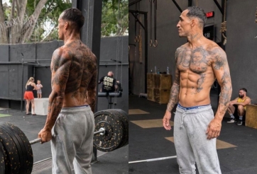 Body 'điểm 10' của Charles Oliveira trước thềm đối đầu Max Holloway
