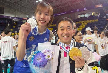 Khổng lồ bóng chuyền nữ Việt Nam khoác áo 2 CLB nước ngoài trong chưa đầy 1 năm