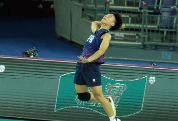 Đặng Thị Hồng tái xuất