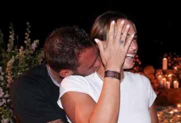 Tay vợt số 1 thế giới chuẩn bị lên xe hoa, chồng tương lai giàu nứt đố đổ vách