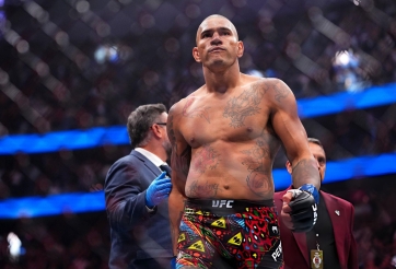 Francis Ngannou: 'Alex Pereira không toàn diện bằng Ciryl Gane'