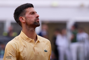 Djokovic thua ngỡ ngàng 'fan cứng' trận ra quân Rome Masters 2026