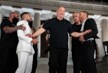 Topuria-Gaethje suýt ẩu đả trước thềm UFC Nhà Trắng
