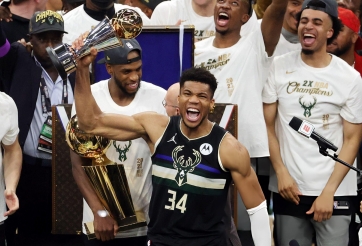 CHÍNH THỨC: 'Á thần' Giannis gia nhập Miami Heat, rời Milwaukee Bucks sau 13 năm gắn bó
