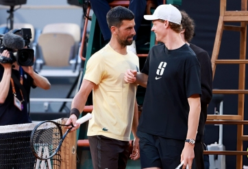 Lộ diện đối thủ đầu tiên của Djokovic, Sinner hậu Roland Garros 2026
