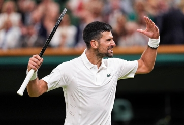 Djokovic, Sinner nhọc nhằn vượt ải đầu tiên ở Wimbledon 2026