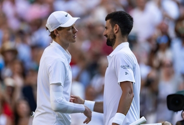 Thắng dễ Djokovic, Sinner năm thứ hai liên tiếp lọt chung kết Wimbledon