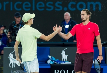 Sinner hẹn Zverev ở chung kết Wimbledon 2026