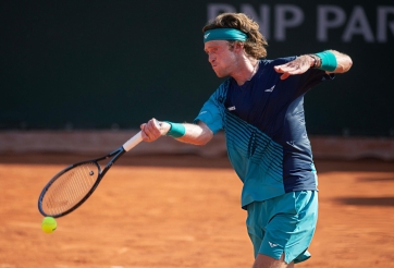 Lịch thi đấu tennis 23/7: Rublev cày 'giải cỏ'