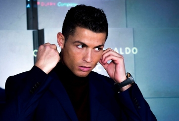 Ronaldo 'chạm đáy nỗi đau' trong sự nghiệp