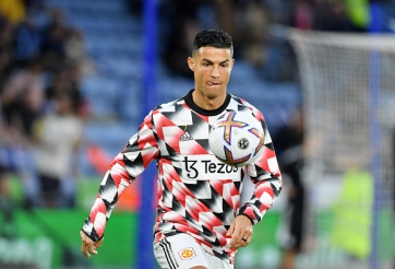 VIDEO: Pha dứt điểm thiên tài của Ronaldo khiến dân mạng mê mẩn