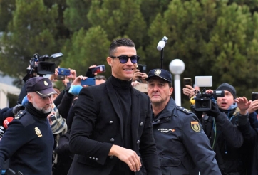 Tin chuyển nhượng tối 11/11: Ronaldo ấn định tương lai, Chelsea chốt Hazard 2.0