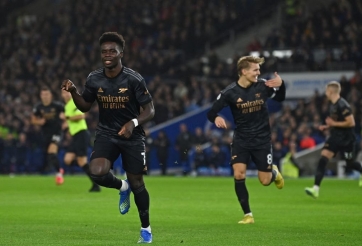 Tấn công mãn nhãn, Arsenal xây chắc ngôi đầu trong 'cơn mưa bàn thắng'