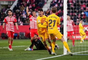 Pedri tỏa sáng, Barca xây chắc ngôi đầu tại La Liga