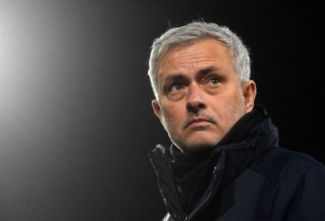 Bỏ qua Chelsea, HLV Mourinho gây bất ngờ với bến đỗ hoàn hảo nước Anh?