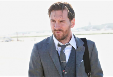 Thay Messi, PSG chiêu mộ 'cơn lốc đường biên' đáng sợ bậc nhất châu Âu