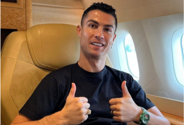 Ronaldo muốn ở lại Ngoại hạng Anh, đối đầu luôn MU