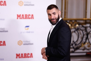 Thế chỗ Benzema, Real Madrid chiêu mộ tiền đạo khiến tất cả 'ngã ngửa'