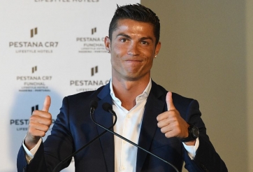 Bị 'gài' vụ Messi, Ronaldo khiến tất cả bất lực với ứng xử đẳng cấp