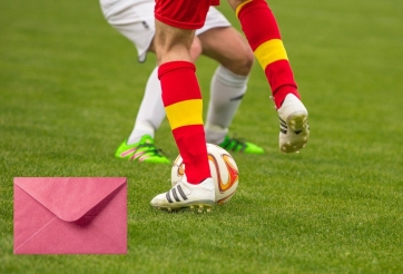 Hai cầu thủ bị treo giò suốt đời vì lý do không thể tha thứ