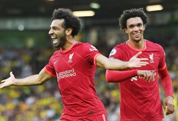 Hàng công tỏa sáng, Liverpool thẳng tiến vào top 4 Ngoại hạng Anh 2023/24