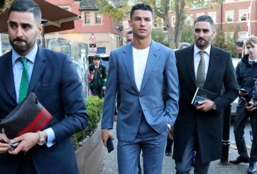 Tin chuyển nhượng tối 24/11: Đã rõ vụ Ronaldo tái xuất châu Âu, Real Madrid chọn xong HLV