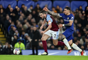 Chelsea gặp khó trước Aston Villa tại vòng 4 FA Cup