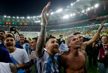 'Đàn em' lên tiếng về việc Messi rời ĐT Argentina