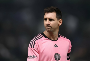 Thua thảm Al Nassr của Ronaldo, Messi bị châm chọc đầy cay đắng