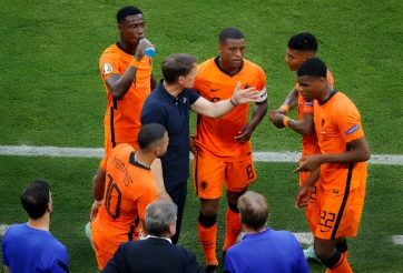 Ngôi sao Hà Lan bị kết án 6 năm tù vẫn thi đấu chuyên nghiệp