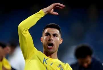 Ronaldo 'khai nòng' năm 2024, ra mắt luôn màn ăn mừng mới