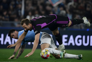 Nối tiếp khủng hoảng, Bayern Munich thua 'muối mặt' tại Cúp C1 châu Âu